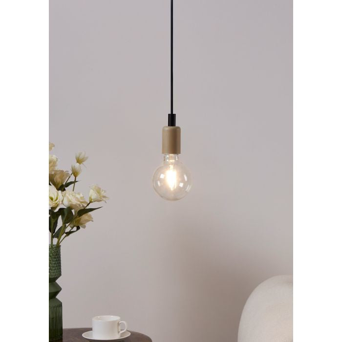 EGLO Leuchtmittel E27 Globus G95 – Warmweiss 2700 K, 470 lm, 4 W – IP20 – Transparent, Glas – 1 Stk.