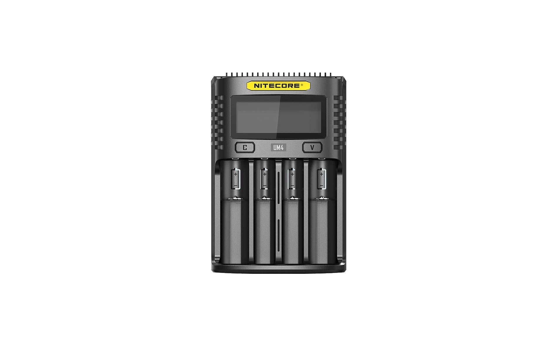 Nitecore UM4 Ladegerät – USB-C, LCD-Display – für AA, AAA, AAAA und andere