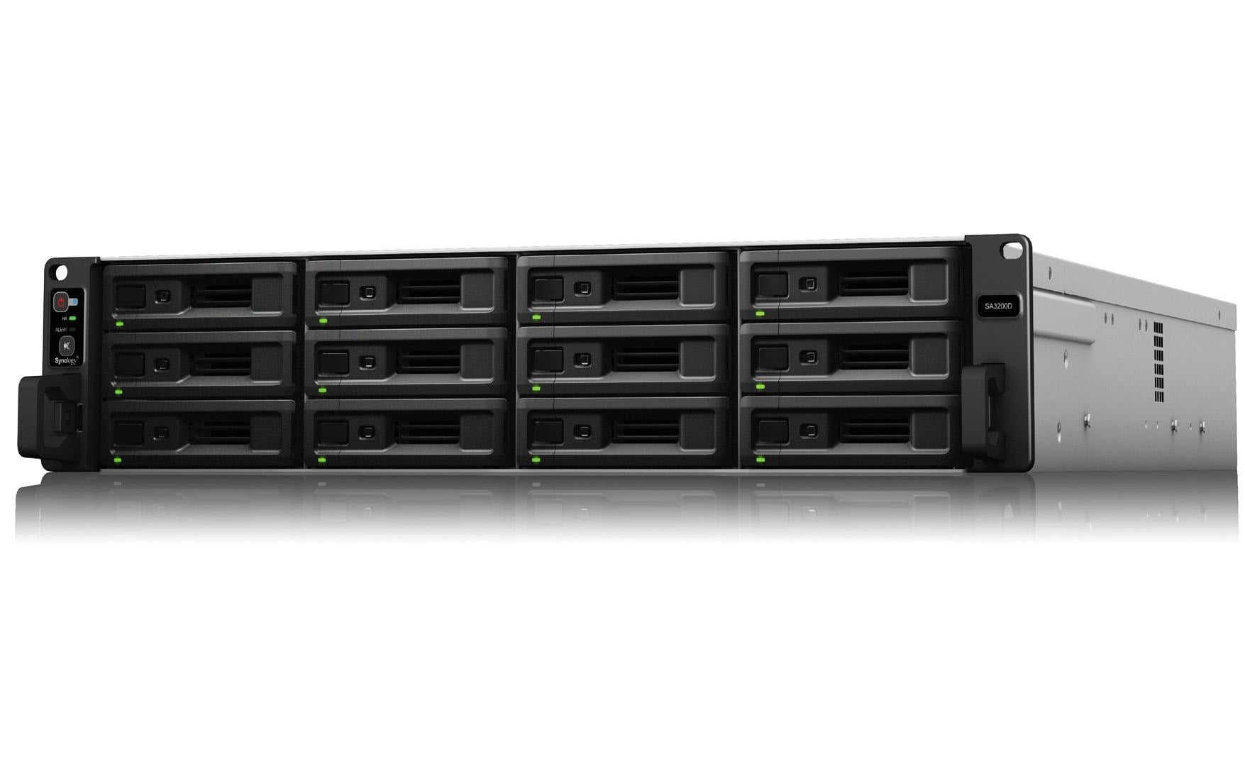Synology SA3200D – 12-Bay Rack 2U NAS – Intel Xeon D-1521, 8 GB RAM, 10GbE, DSM, für 2,5"/3,5" HDD/SSD, SAS