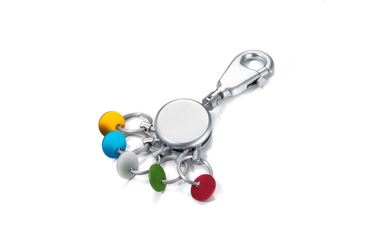 TROIKA Schlüsselanhänger Ball – mit Karabiner, Metall, Mehrfarbig/Silber, Ø 13 mm, Länge 98 mm
