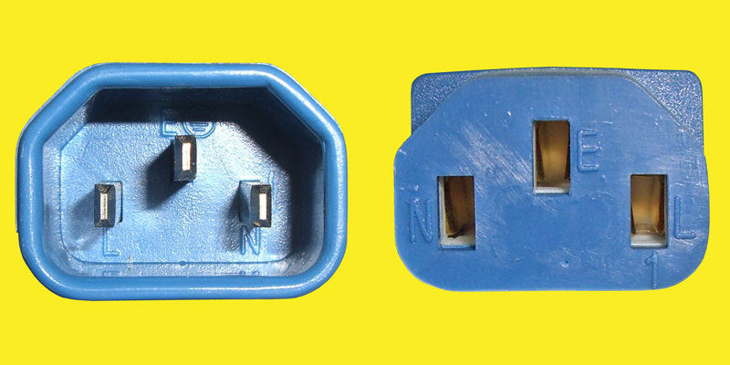 Diggelmann Netzkabel – IEC C14 zu IEC C13, 0,5 m, 10 A, Blau