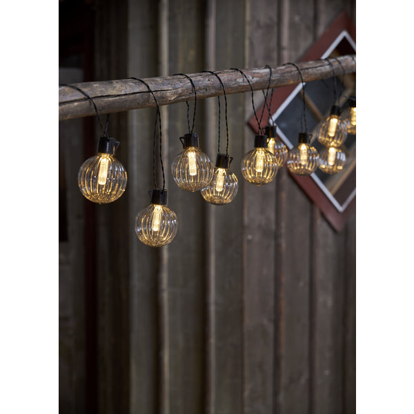 Star Trading Lichterkette – 30 lm, 0,5 W – Warmweiss, 2500 K – IP44 – Netzbetrieb – Schwarz, Kunststoff