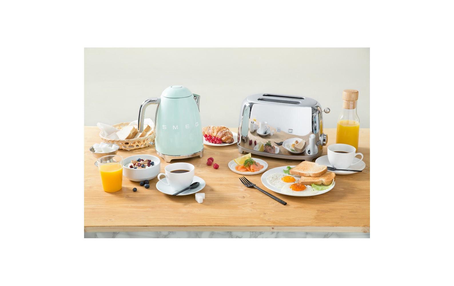 SMEG – Wasserkocher 1,7 l, 2400 W, Metall, Hellgrün