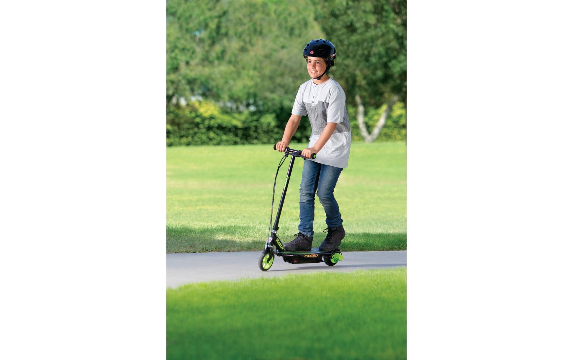 Razor Power Core E90 – E-Scooter – 90 W, 16 km/h, Reichweite bis 24 km, 80 Wh, schwarz/grün
