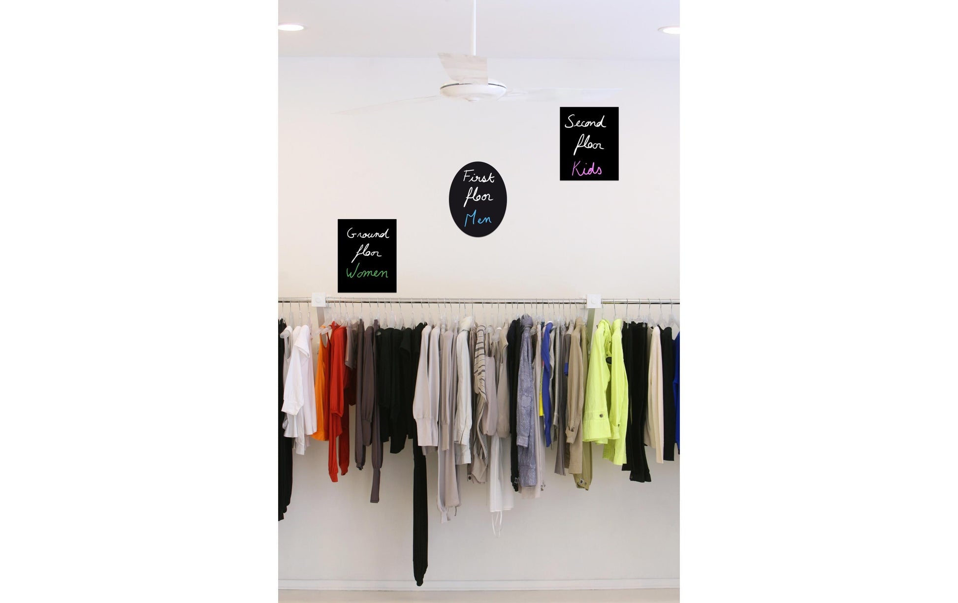 Securit Silhouette-Kreidetafel Oval – 300 × 500 mm – Melamin, schwarz – für Kreide – Wandmontage