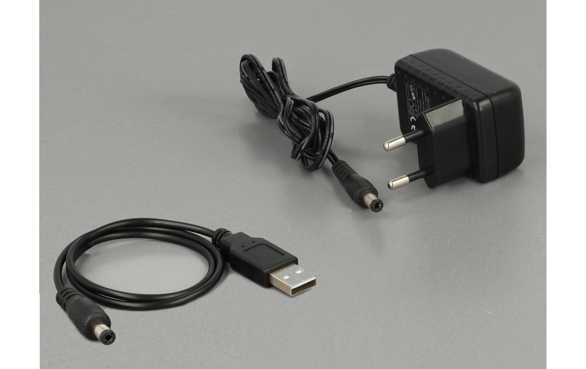 DeLOCK 18682 – Monitorsplitter – 4K UHD (3840×2160@60Hz), 2x HDMI, aktiv, externes Netzteil – Schwarz, Metall
