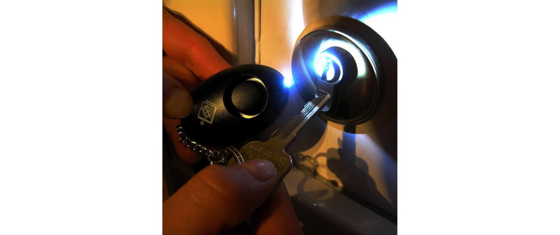 KH Security Schlüsselalarm 100103 – LED-Lampe, Blitzlichtalarm, batteriebetrieben – schwarz