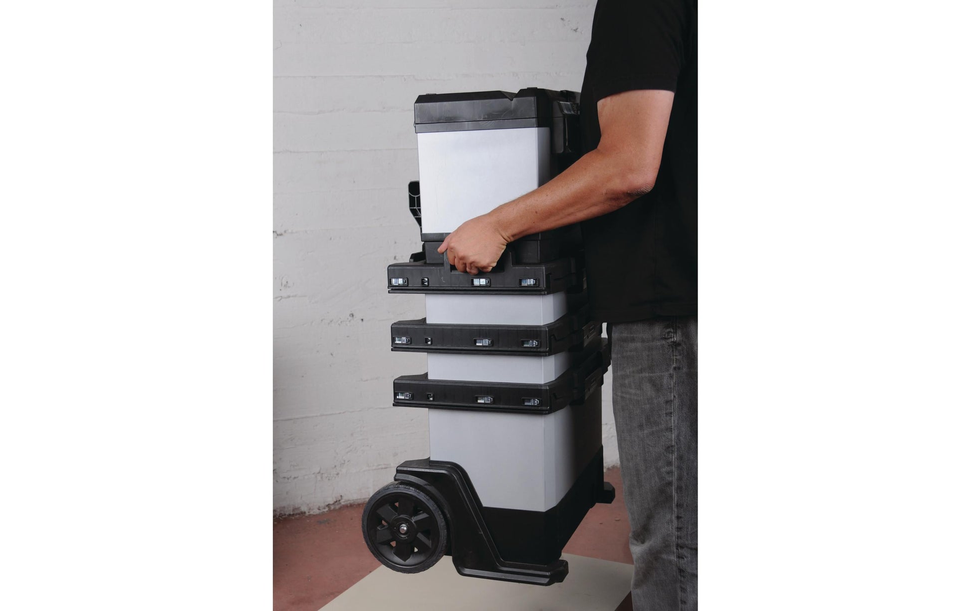 Stanley Werkzeugkasten 1-95-622, 390 × 570 × 900 mm, Kunststoff, schwarz, Rollen, 3 Schubladen