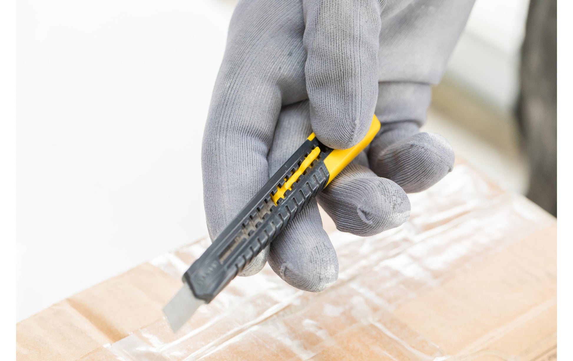 Stanley 0-10-150 – Abbrechmesser 9 mm, einziehbar, Kunststoff, schwarz