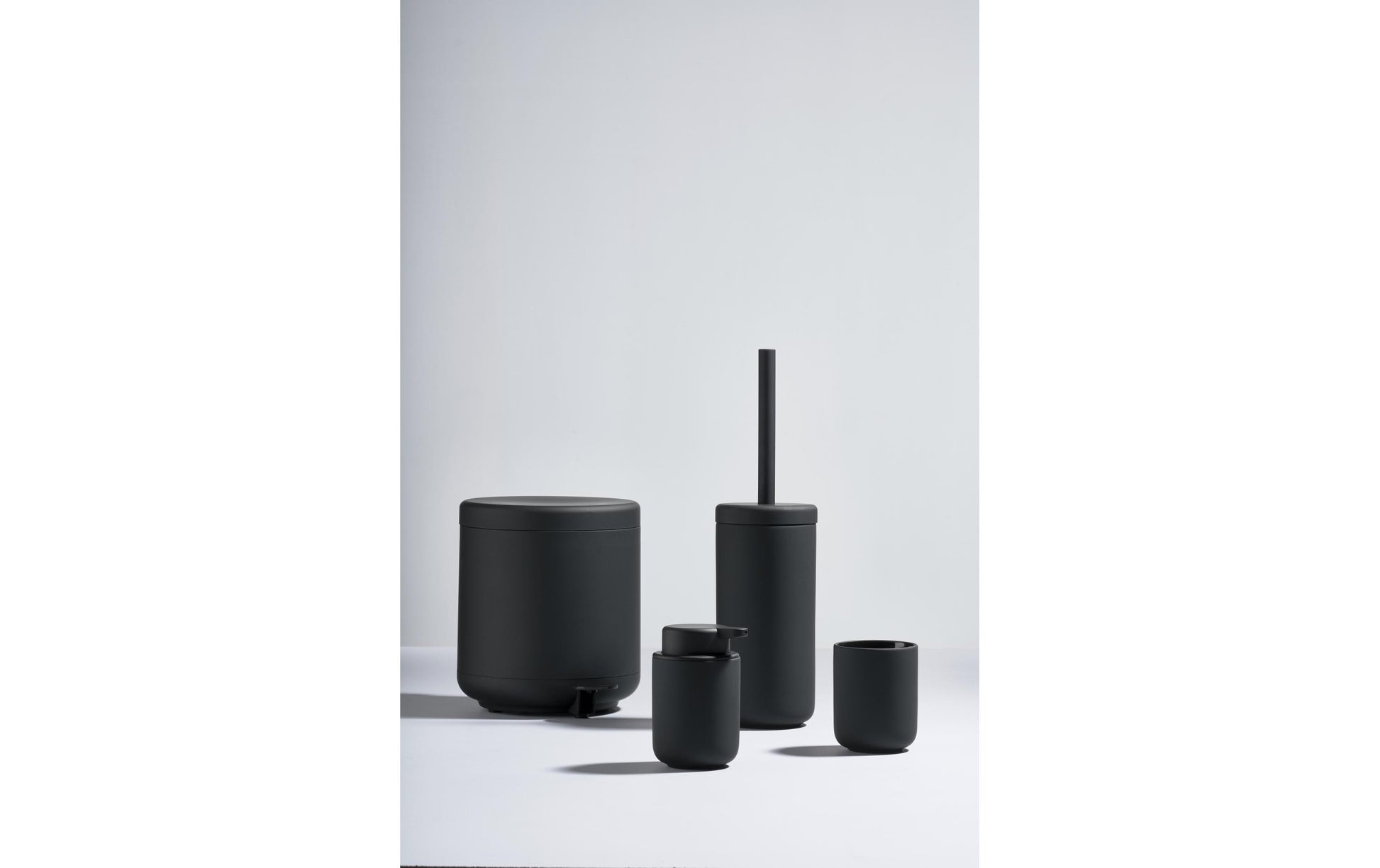 Zone Denmark Papierkorb – 4 l – Kunststoff, Schwarz – Ø 195 × H 220 mm