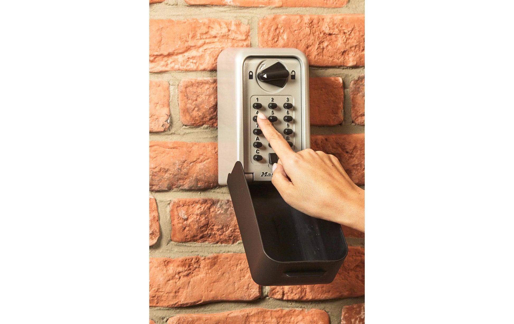 Master Lock Schlüsselsafe 5426EURD-DE – Elektronikschloss – 0,1 l – Wassergeschützt – Wandmontage – Grau