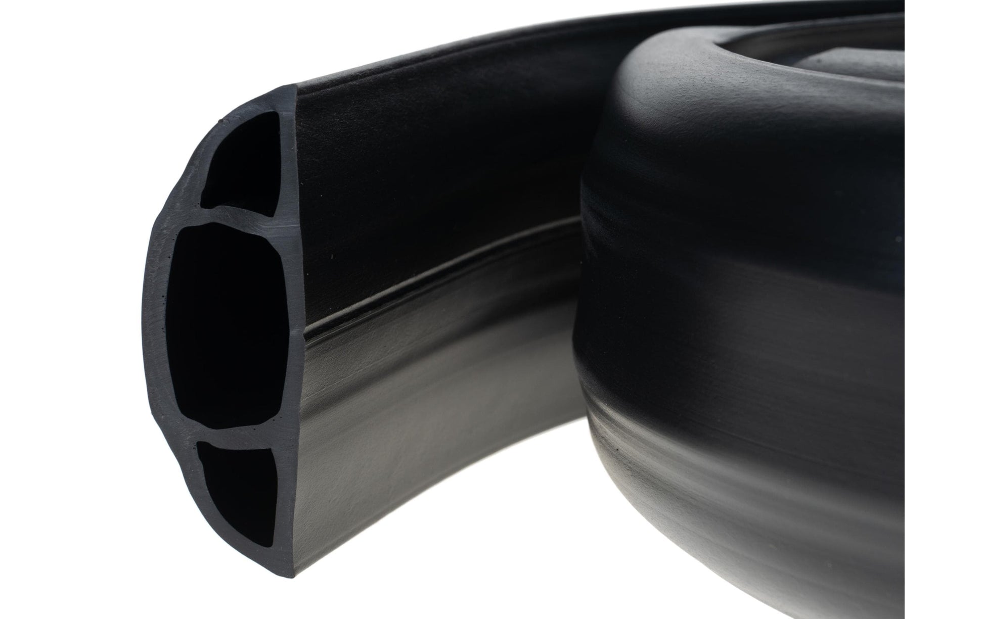 Elbro Kabelbrücke – 1,5 m – innen 30 × 16 mm – schwarz – Kunststoff
