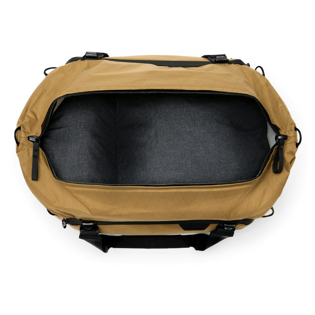 Peak Design Sporttasche Duffel Bag – 35 l, wasserfest, Nylon, braun, 56 × 34,5 × 26 cm