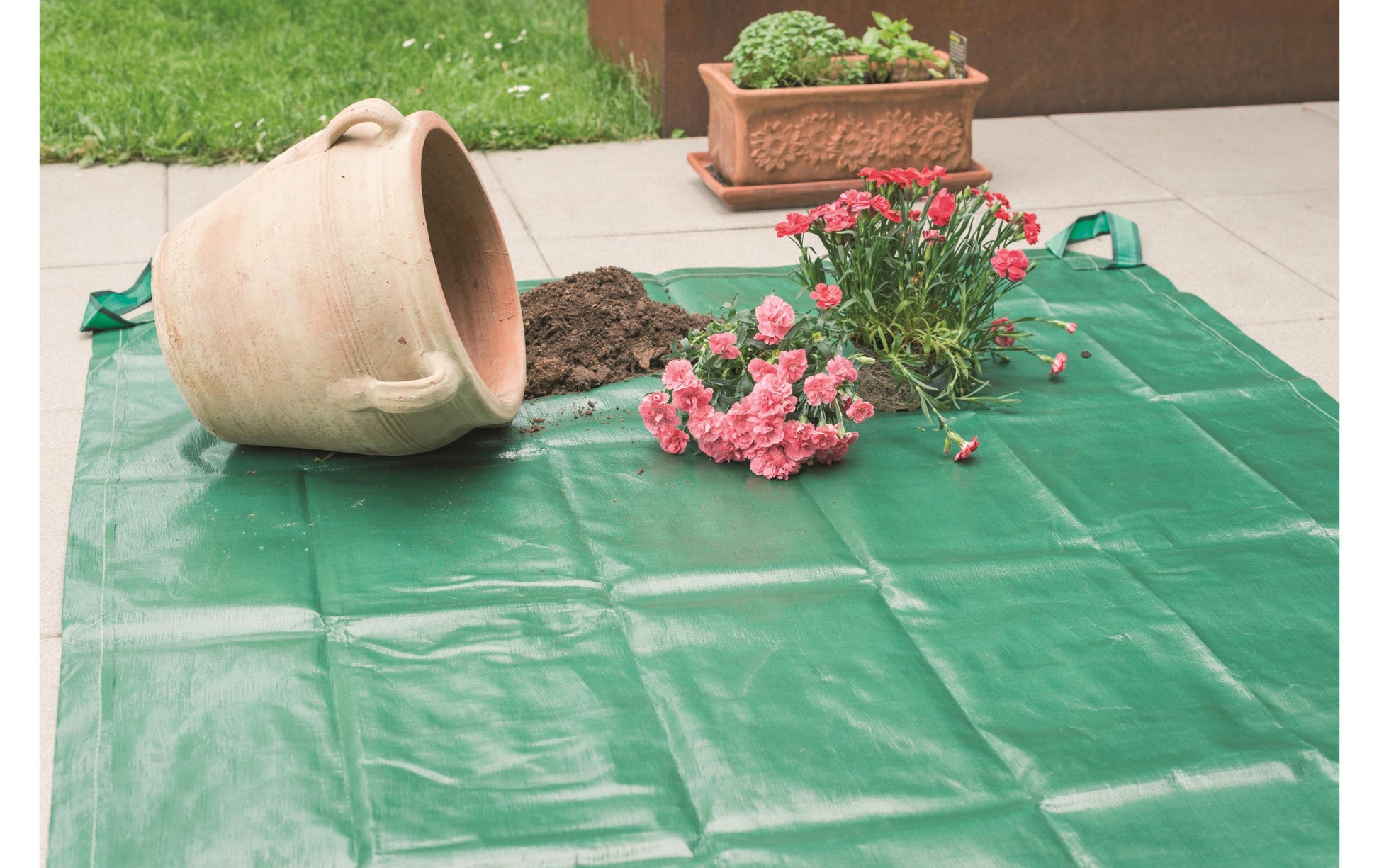Windhager Schutzplane – 1,8 × 1,4 m, eckig, Polyethylen (PE), grün