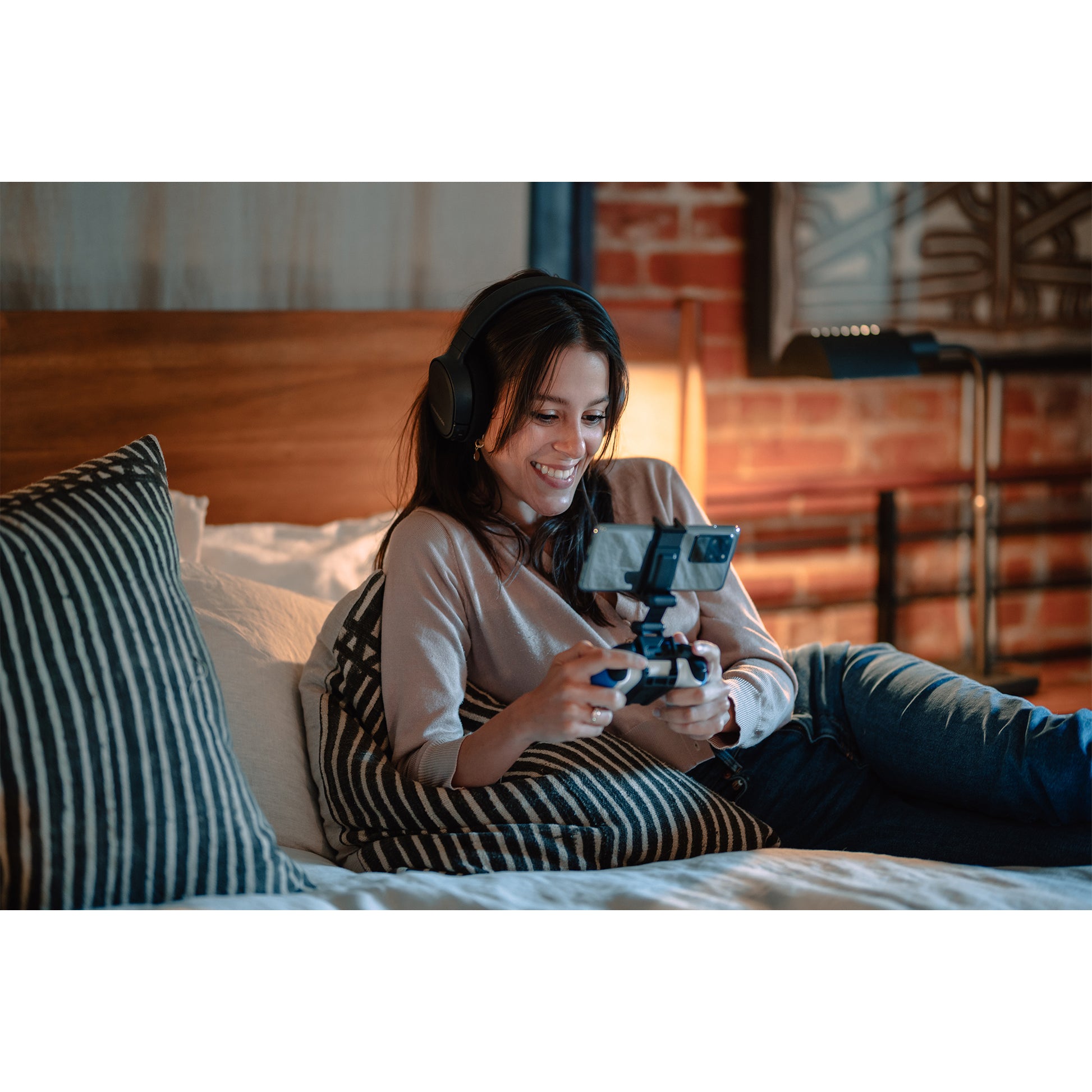 Microsoft Xbox Wireless Controller – Gamepad – USB + Bluetooth, Reflex-Vibration, für Xbox, PC & Android, Blau