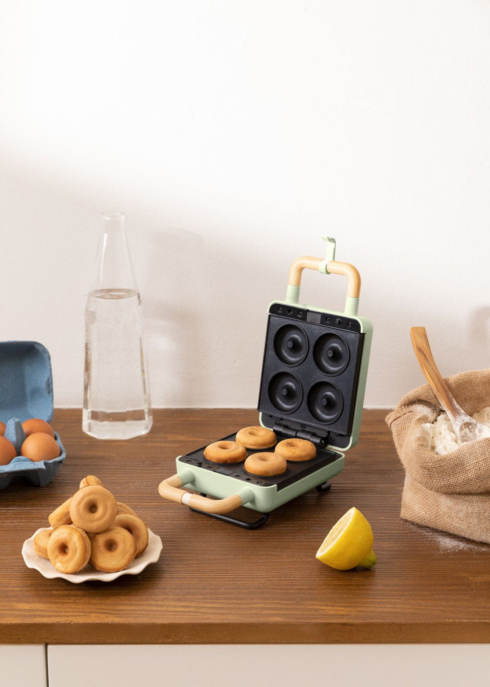 CREATE Ersatzteller Donuts 2in1 – für 2in1 Compact Waffeleisen, 2 Stk., Schwarz