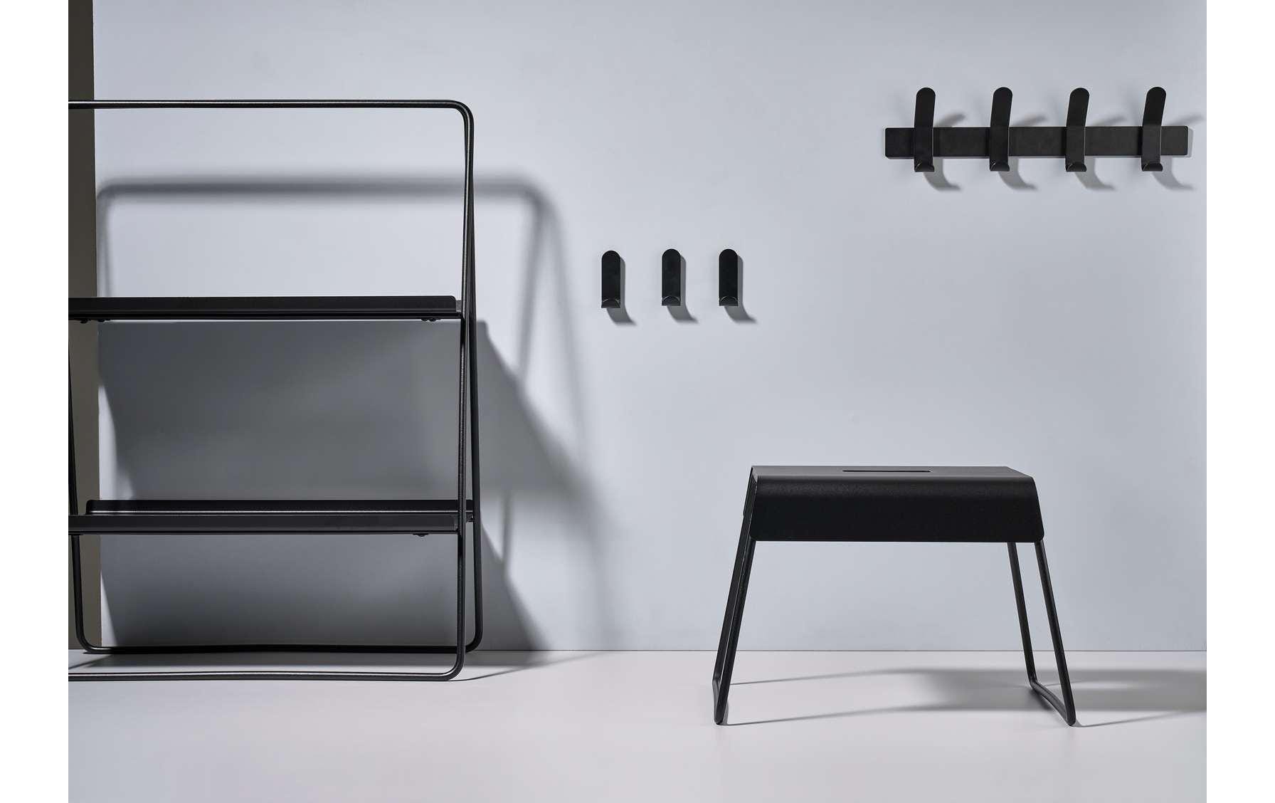 Zone Denmark 331822 Wandgarderobe 1 Haken – Edelstahl – Schwarz – 50 × 110 × 400 mm