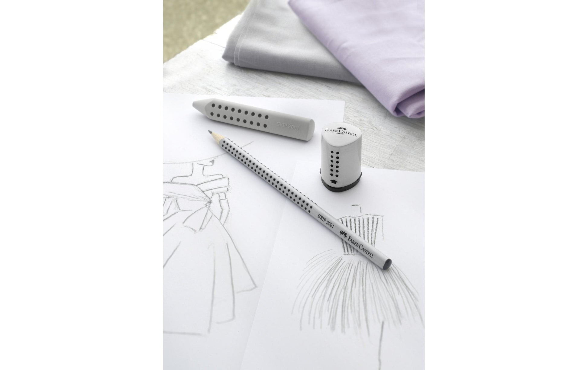 Faber-Castell Grip 2001 Bleistift, Dreikant B Mine Ø 2 mm grau