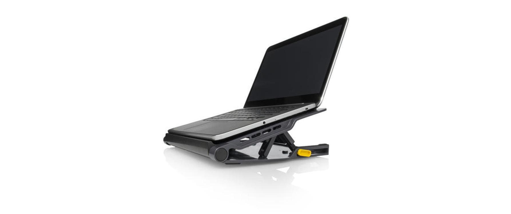 Targus Laptop-Ständer – bis 17,3", mit 4-Port USB-2.0-Hub – Schwarz