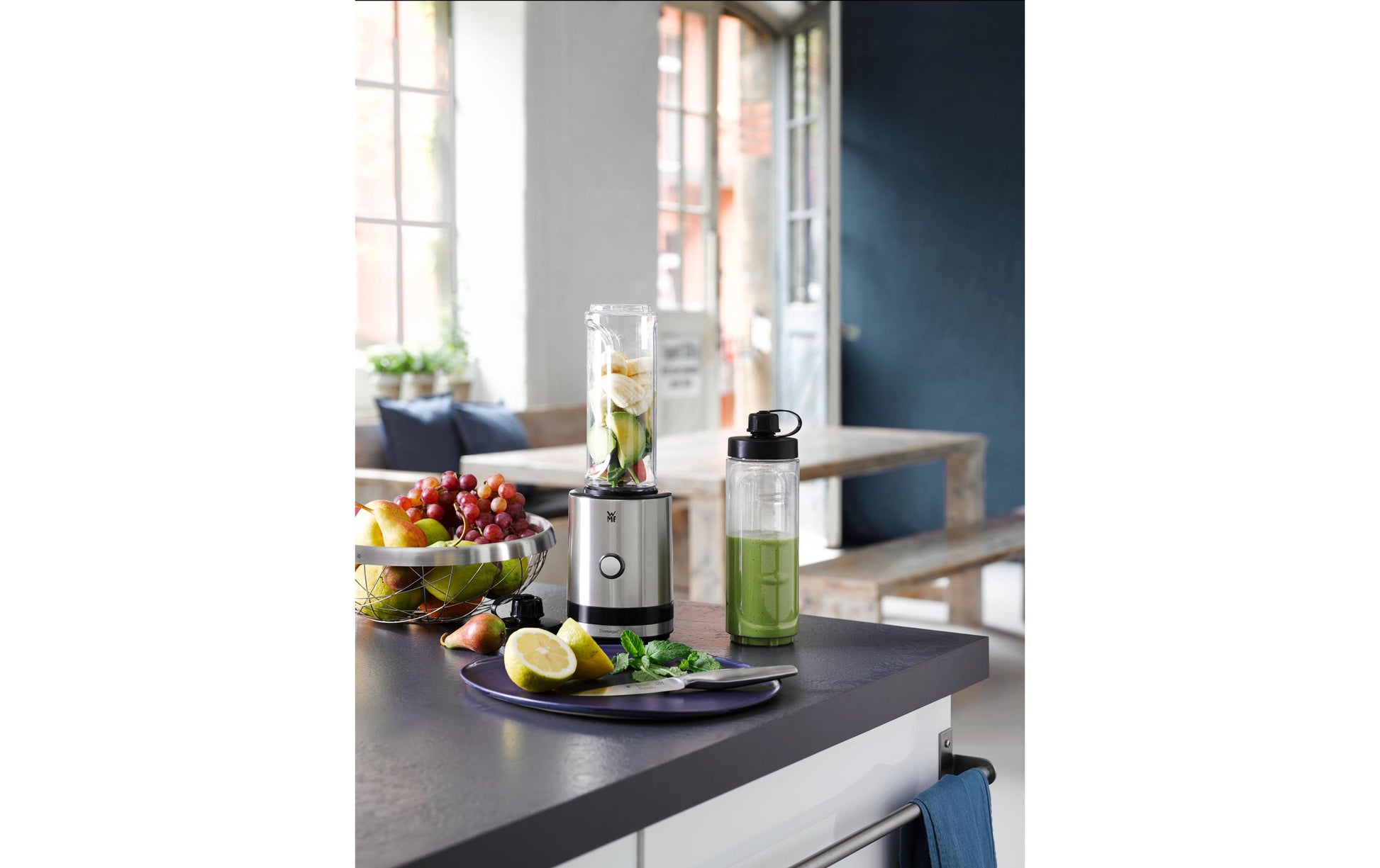 WMF Smoothie-Mixer KÜCHENminis 0416500011 – 0,6 l, 300 W, To-Go – silber/edelstahl