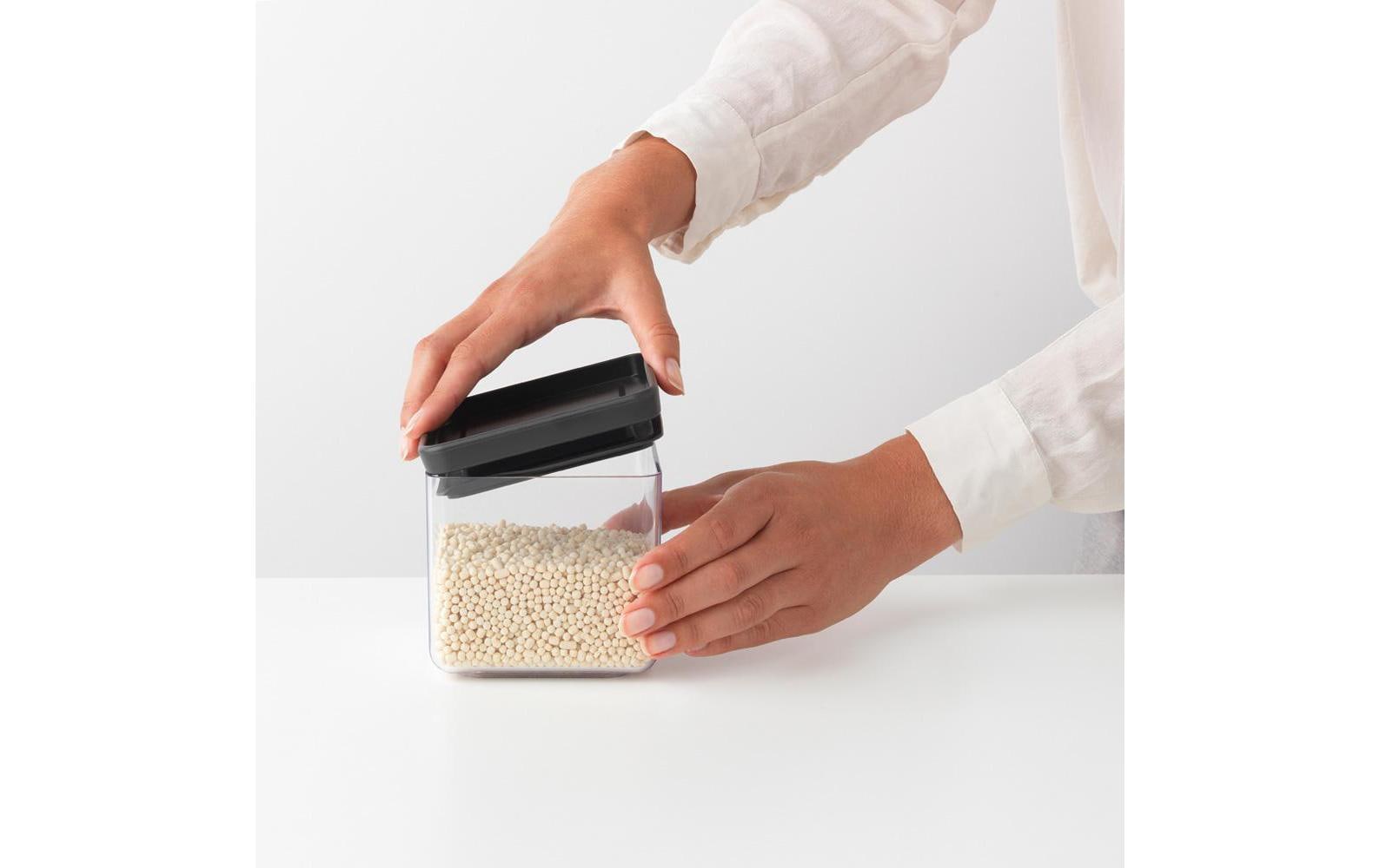 Brabantia Vorratsdose 700 ml, 11 × 11 × 10,5 cm, Kunststoff/Silikon, transparent/schwarz