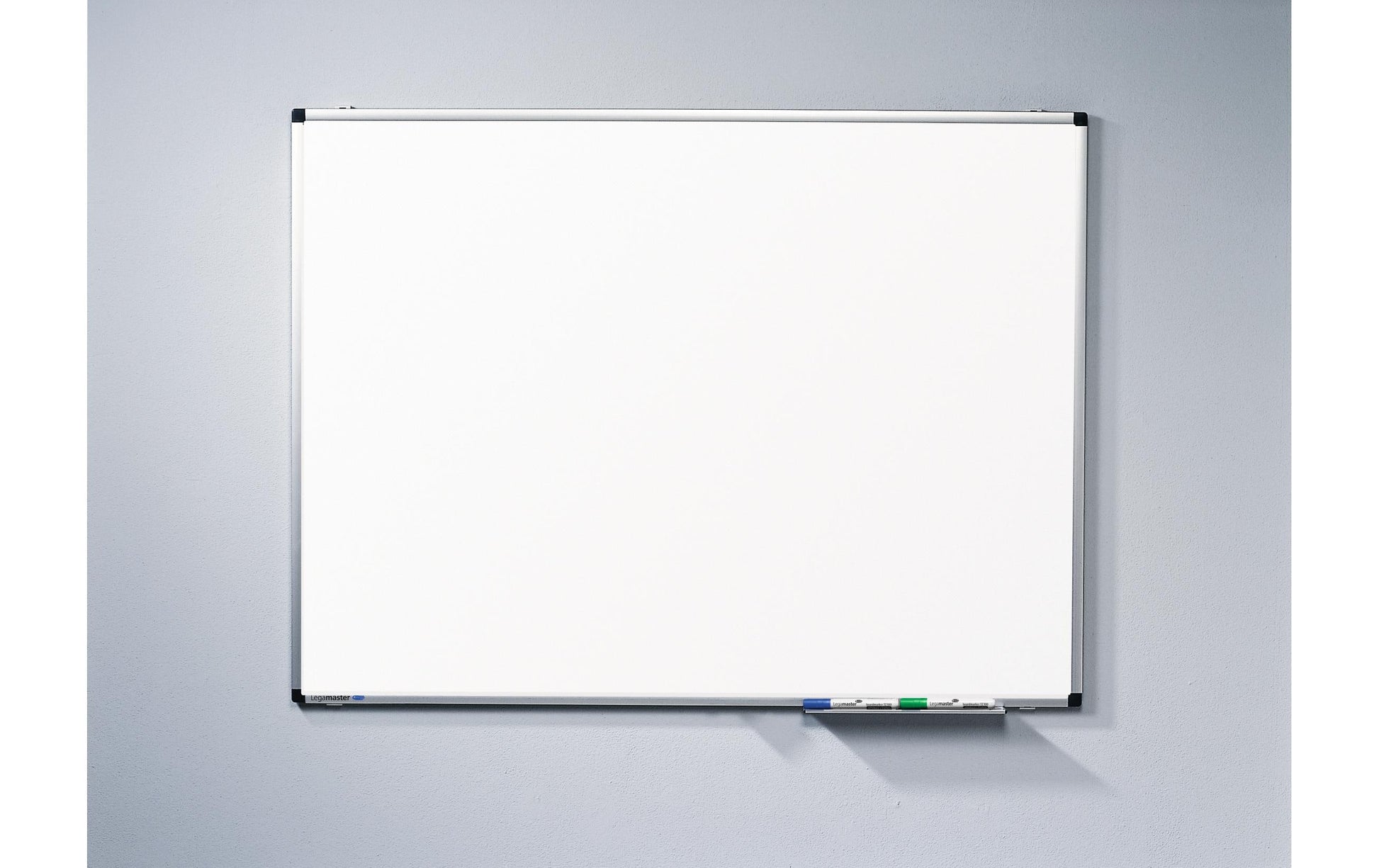 Legamaster Whiteboard – 180 × 90 cm, lackierter Stahl, Aluminiumrahmen, Wandmontage, inkl. Stiftablage