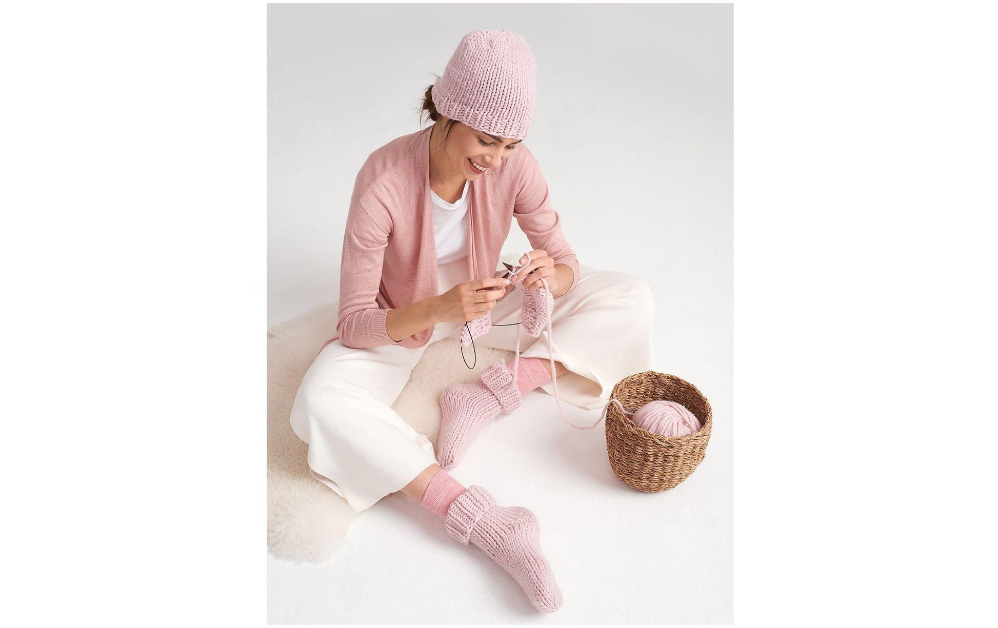 Rico Design Essentials Super Super Chunky Garn Rosa – 100 g, 90 m, Polyacryl, Nadel 10 mm, 1 Stk.