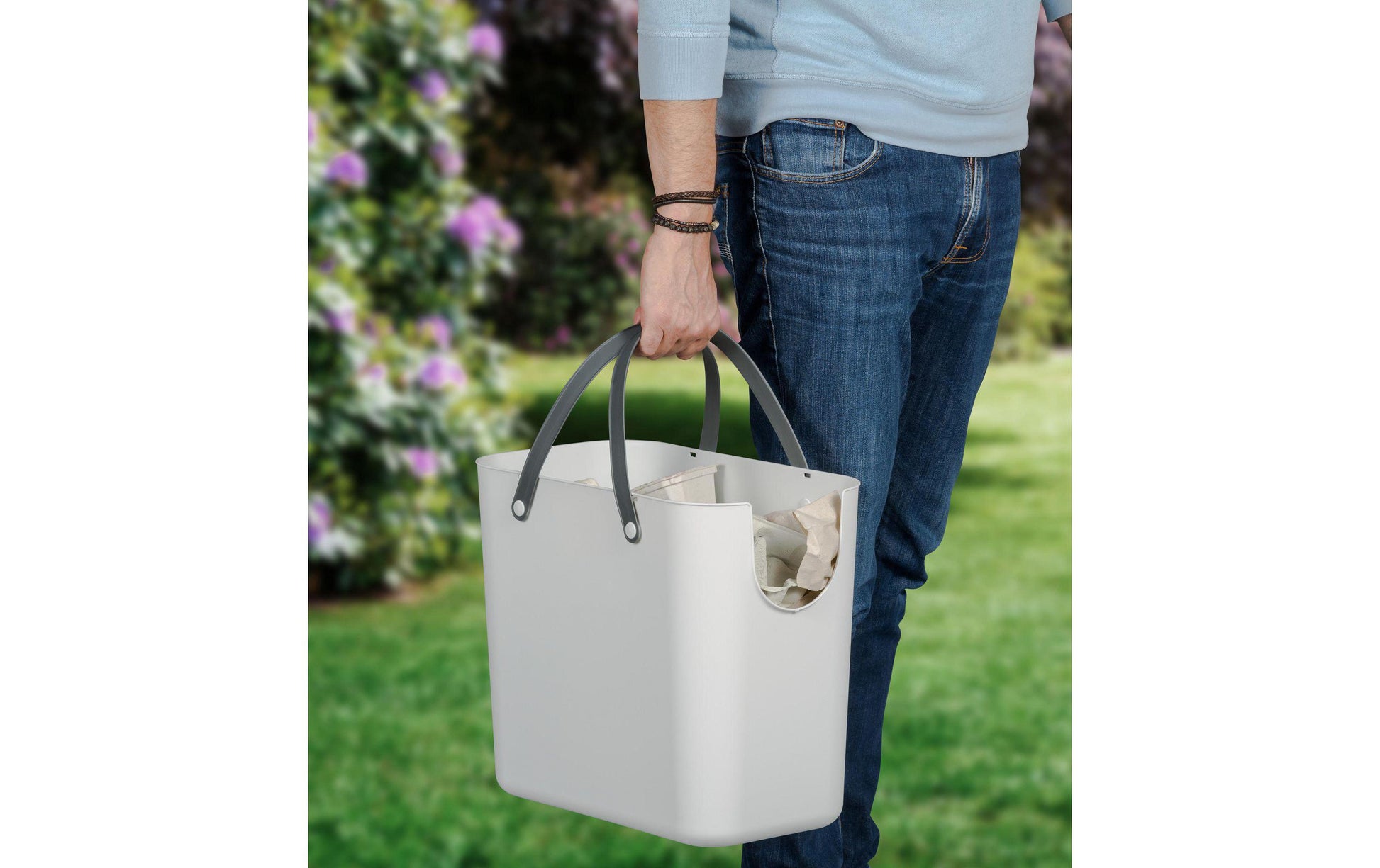 Rotho Abfallcontainer – 25 l – mit Deckel – Kunststoff, Cappuccino – B × H × T 235 × 340 × 400 mm