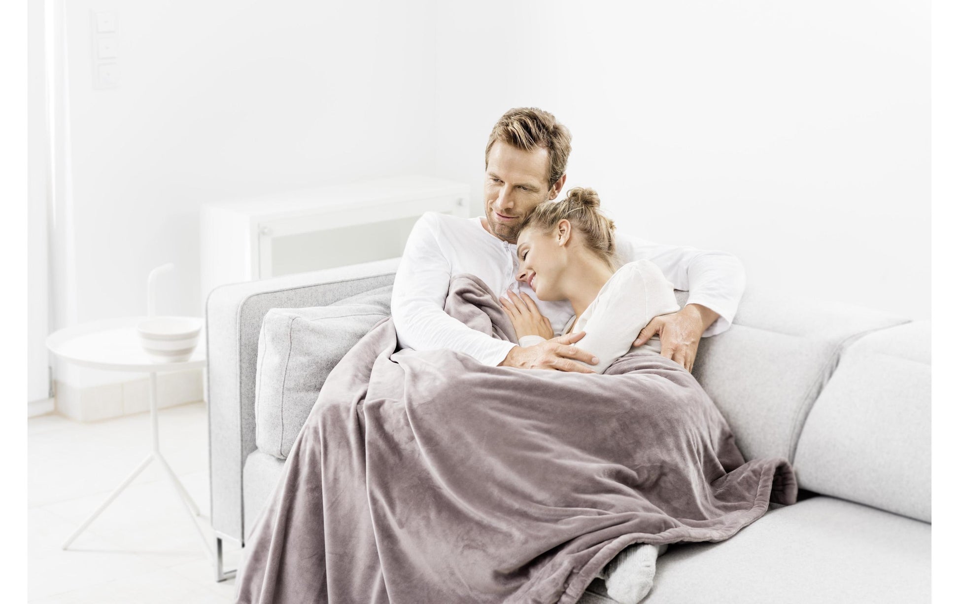 Beurer HD75 Wohndecke – Flauschfaser – 130 × 180 cm – OEKO-TEX Standard 100