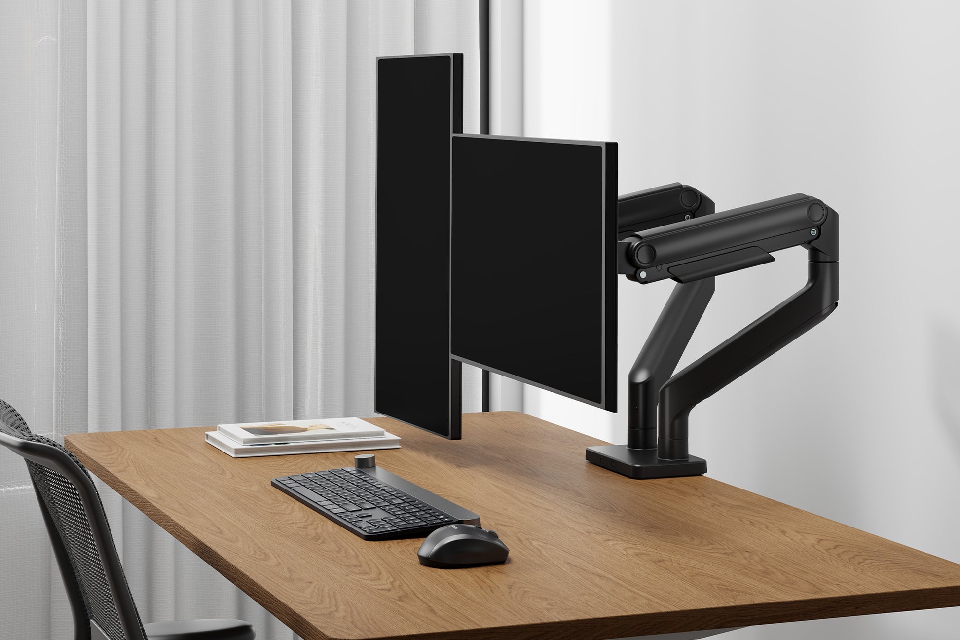 Digitus Monitorarm, Dual, Tischklemme, bis 45", VESA 75 × 75/100 × 100 mm, 20 kg, neigbar, schwarz