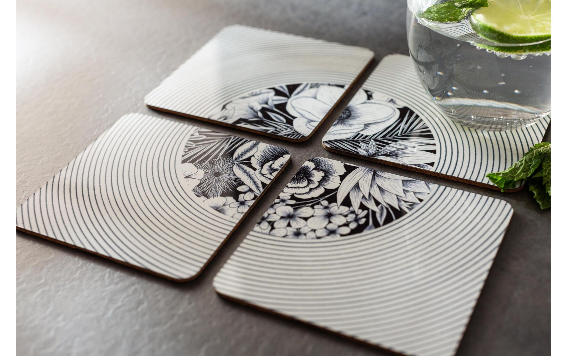 Cricut Untersetzer Infusible Ink – 4er Set, 9,5 × 9,5 cm, Keramik, Weiss, für Sublimation