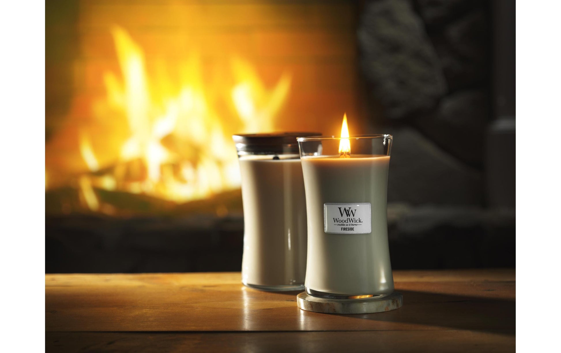 WoodWick Duftkerze – Moschus – Ø 9,9 × 11,4 cm