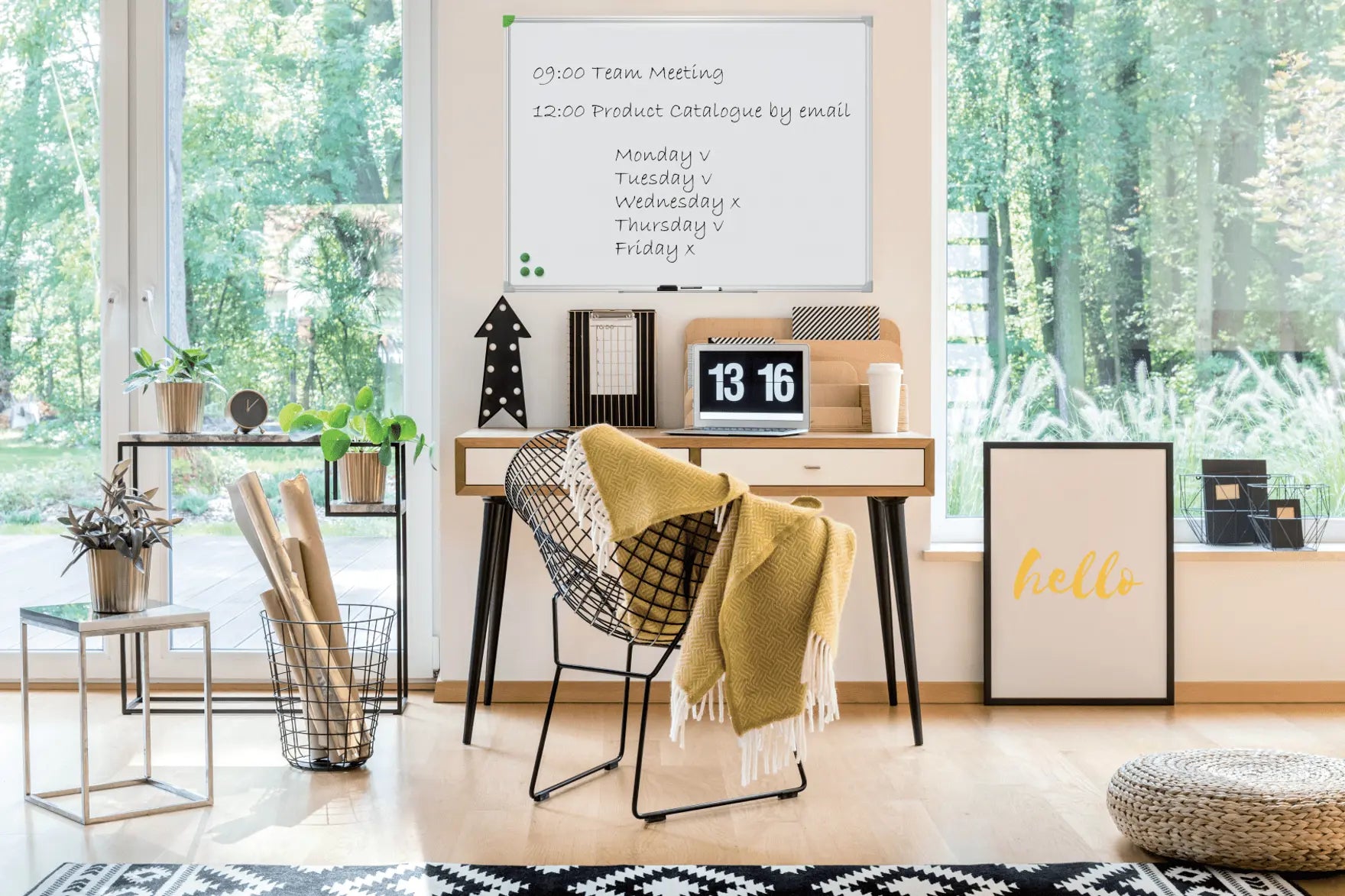 Franken Whiteboard – 90 × 60 cm, lackierter Stahl, magnetisch, Alu-Rahmen, Wandmontage, inkl. Stiftablage