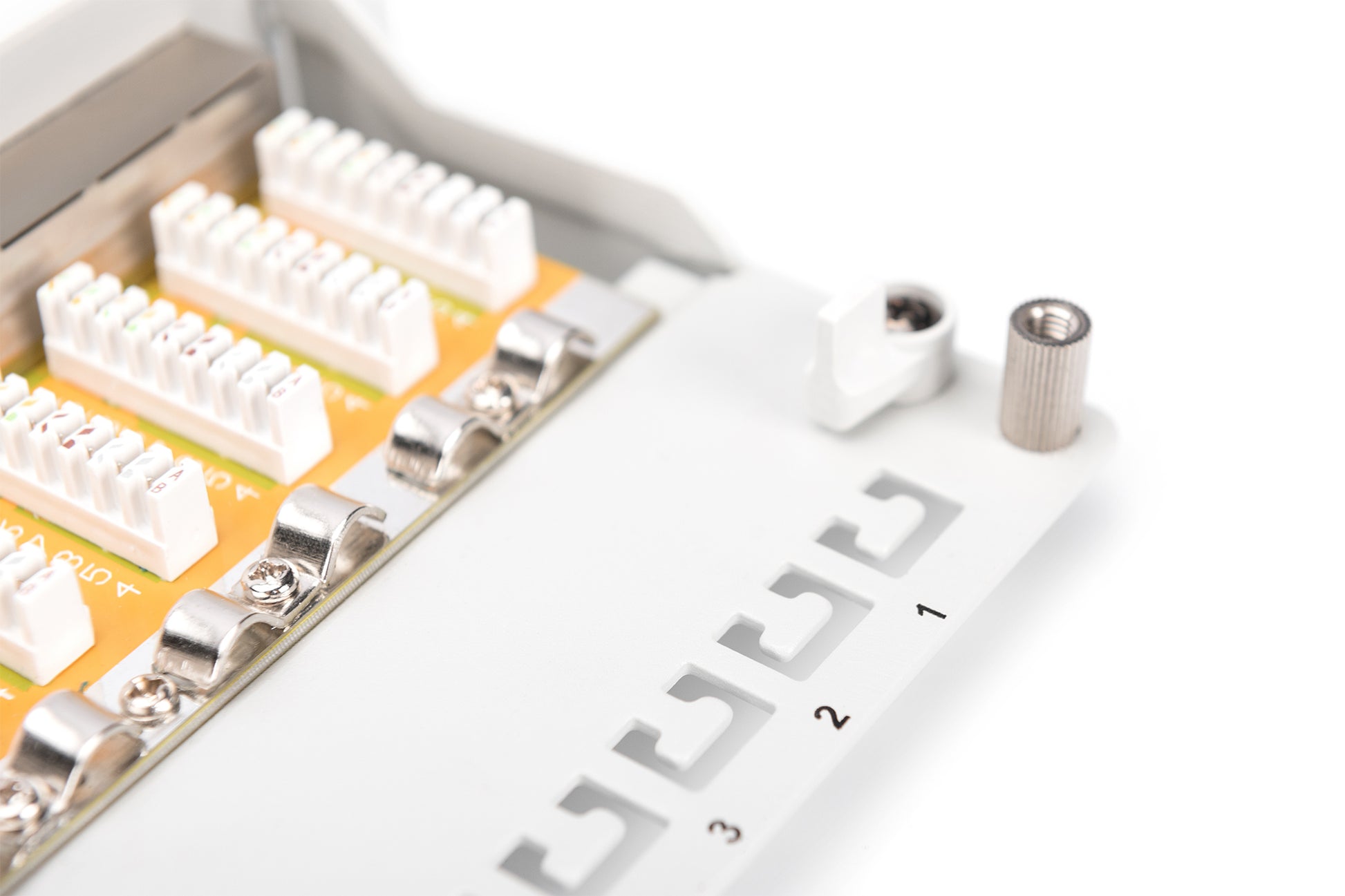 Digitus Patchpanel – Cat 6 (Klasse E), geschirmt, 12× RJ-45, 19", 1U, Grau