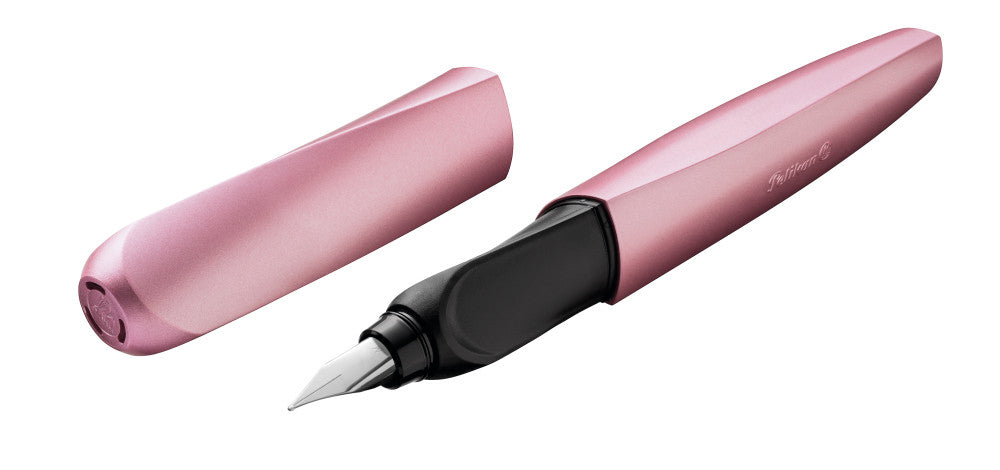 Pelikan Twist Girly Rose – Federspitze M – für Rechts- & Linkshänder – Rosa, Blau – Patronen