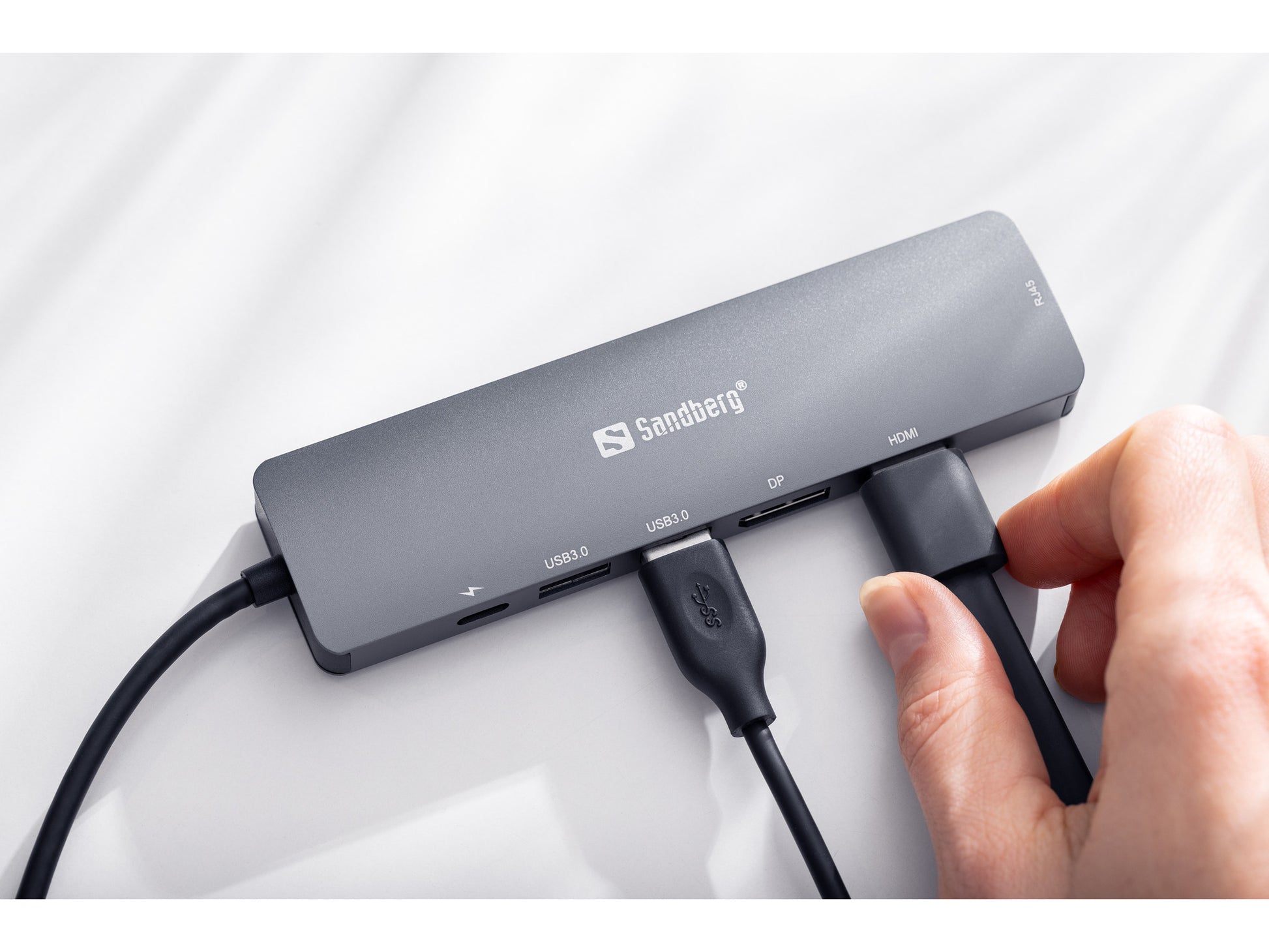 Sandberg 136-43 Dockingstation – USB-C, 1× DP, 2× HDMI, 2× USB-A, 1× USB-C, 100 W PD, Fast Ethernet
