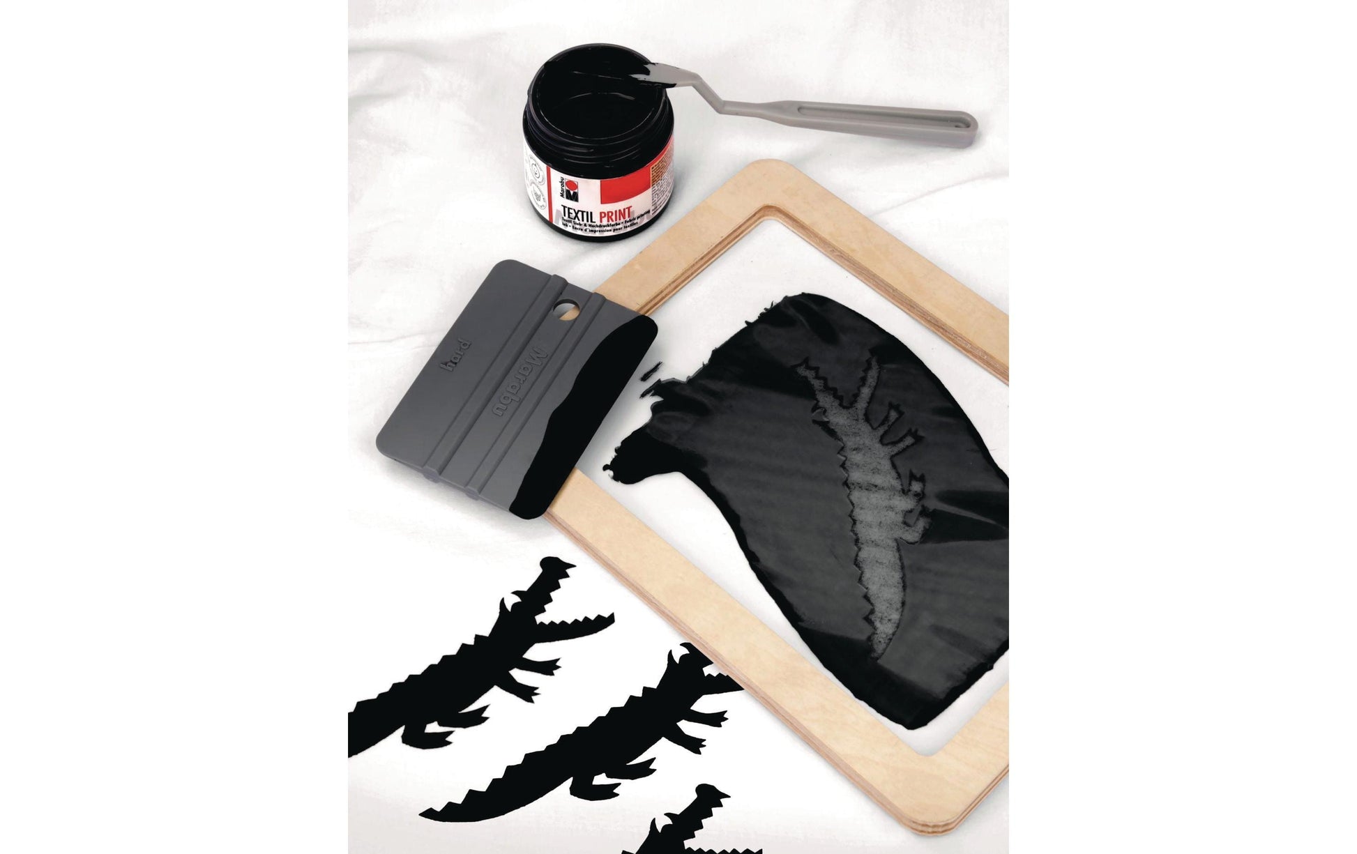 Marabu Textilfarbe-Set Siebdruck – 100 ml Lampenschwarz 974 – inkl. Sieb A5, Rakel, Malmesser