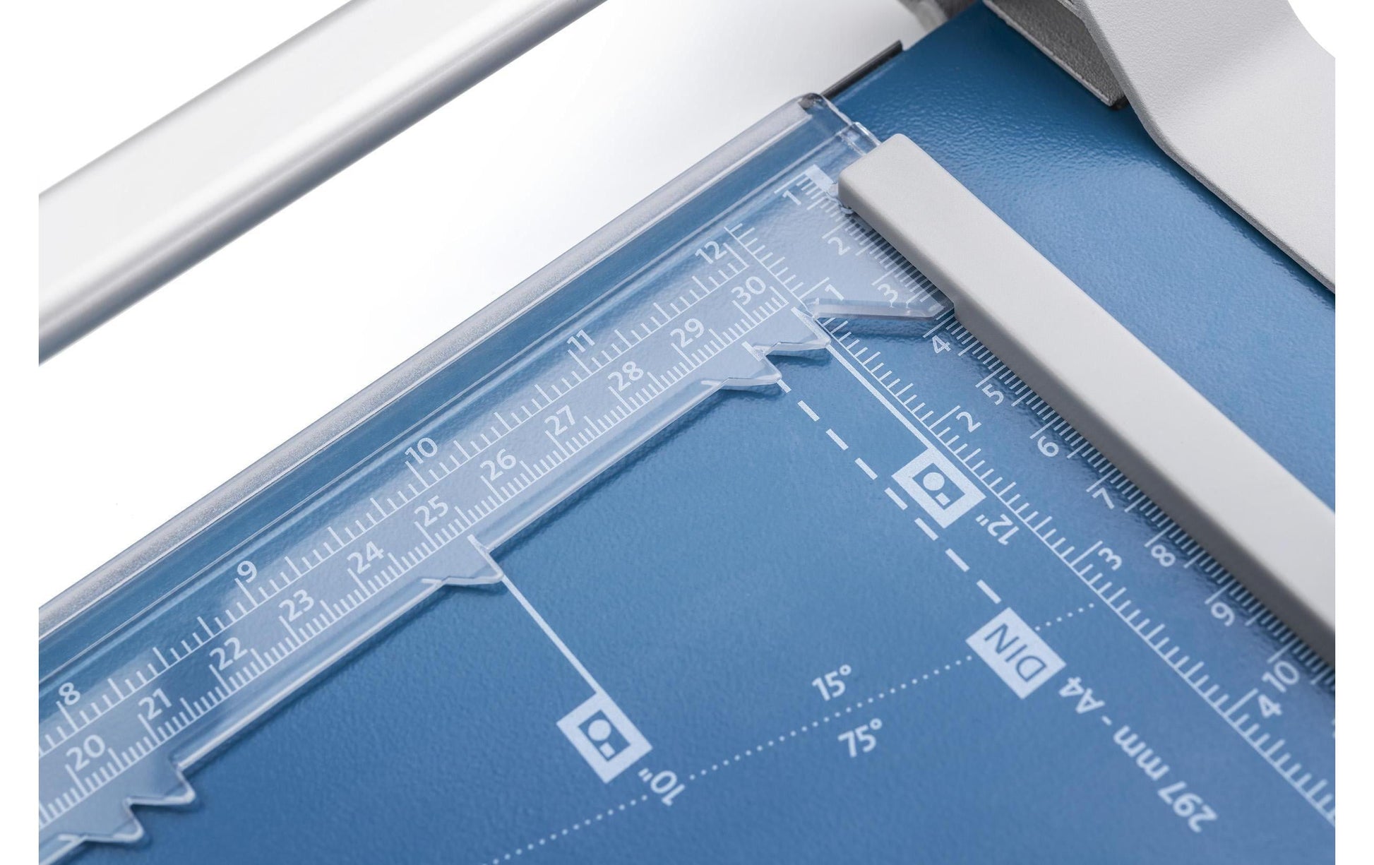 Dahle Roll- und Schnitt-Schneidemaschine 507 Generation 3 – 320 mm, bis A4, 8 Blatt