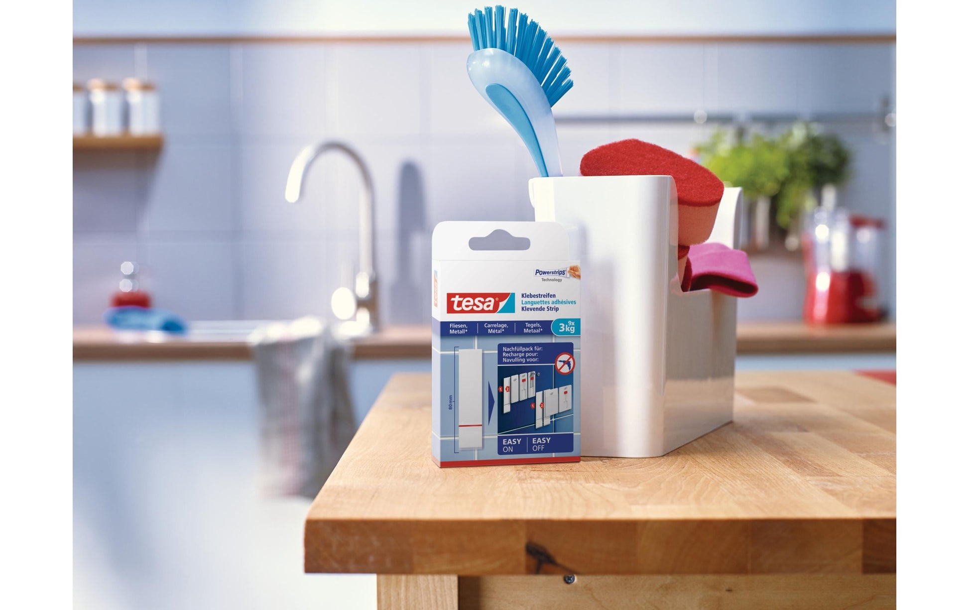 Tesa Montageband, für den Innenbereich, für glatte Oberflächen – 81 mm × 0,13 m, Weiss, bis 3 kg