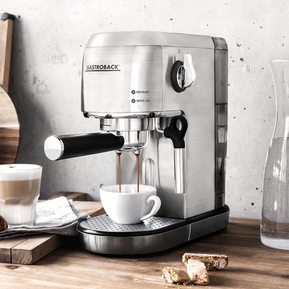 Gastroback Piccolo Espressomaschine (Siebträger) – 19 bar, 1,5 l, Milchschaumdüse, Silber