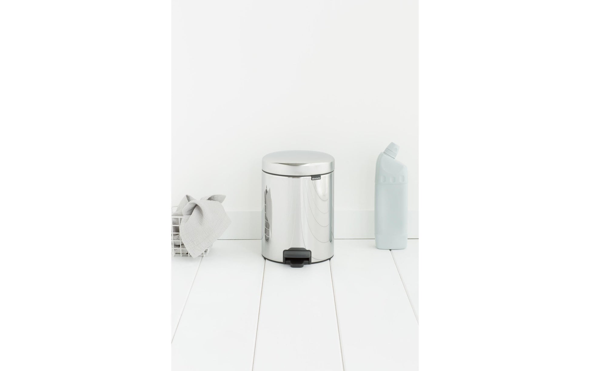 Brabantia Treteimer – 5 l – Edelstahl, rund – Soft-Close, Anti-Rutsch