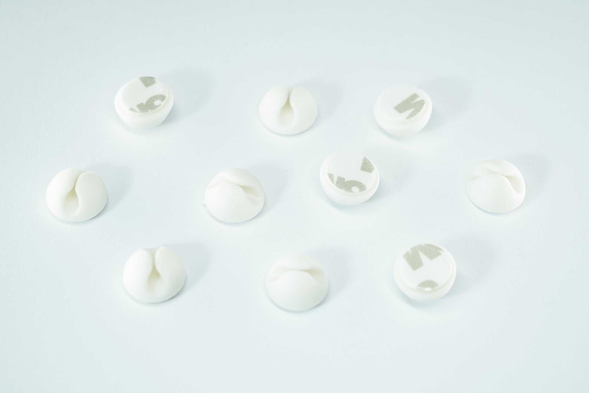 M. Schönenberger Kabelhalter, Ø 15 mm × 10 mm, Befestigungslöcher, 10er-Pack – Weiss