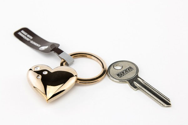 TROIKA Schlüsselanhänger Rosy – Roségoldfarben, 40 × 12 mm