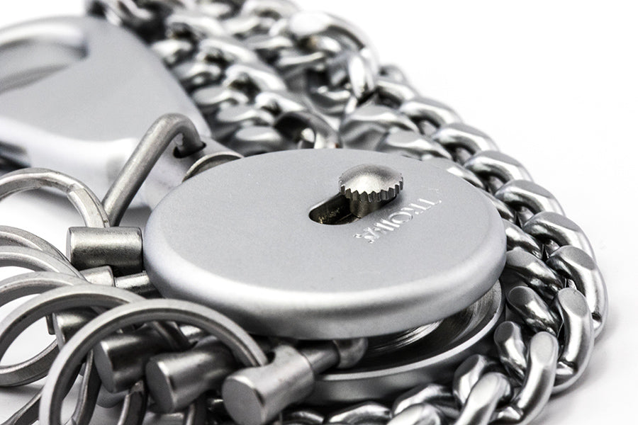 TROIKA Schlüsselanhänger Patent Chain – mit Kette, matt, Chrom, Silber, Länge 130 mm