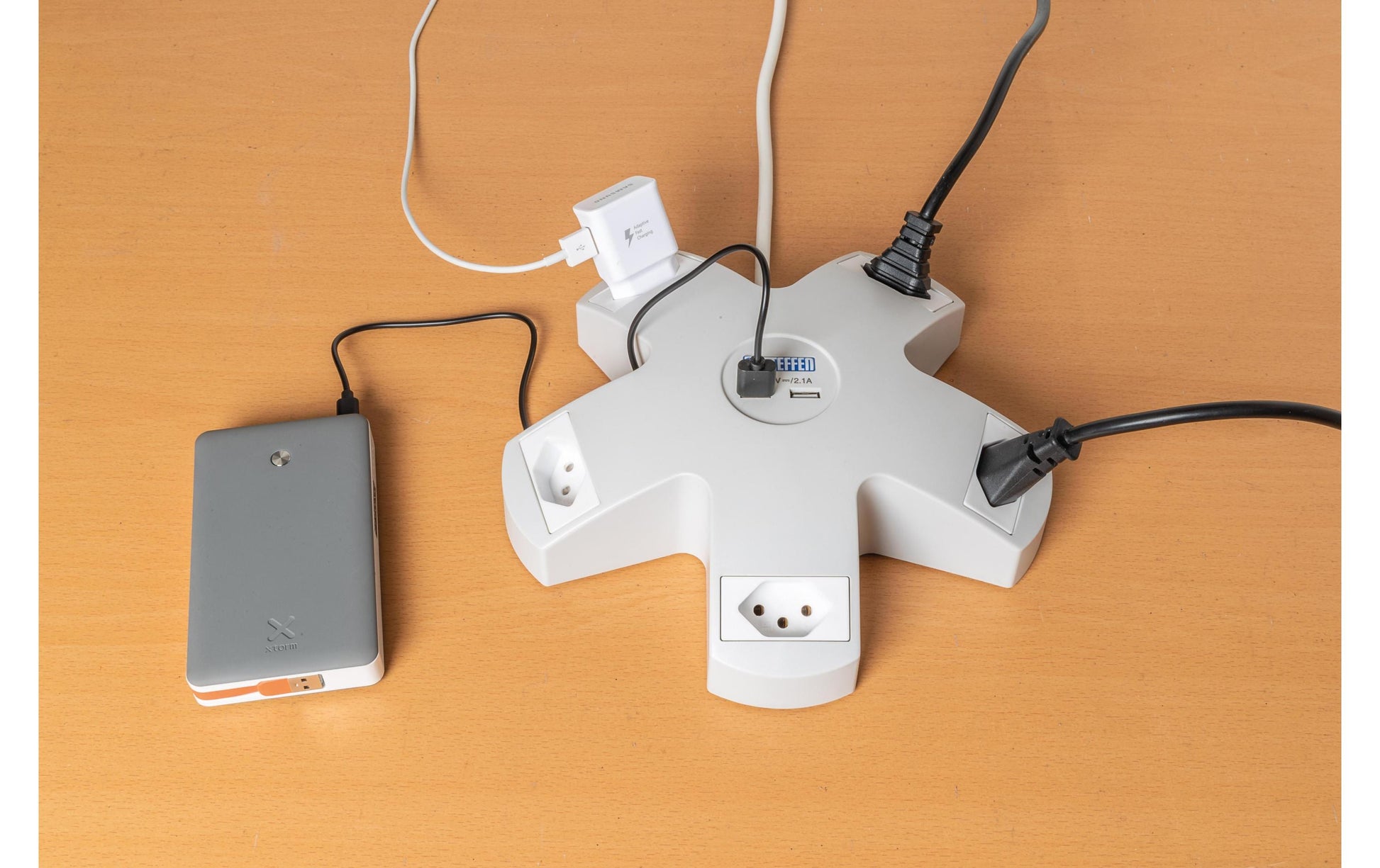 Steffen STEBA Steckdosenleiste, 5×T13, 2×USB‑A 5 W, ohne Schalter, 3 m, Eingang T12 – weiss