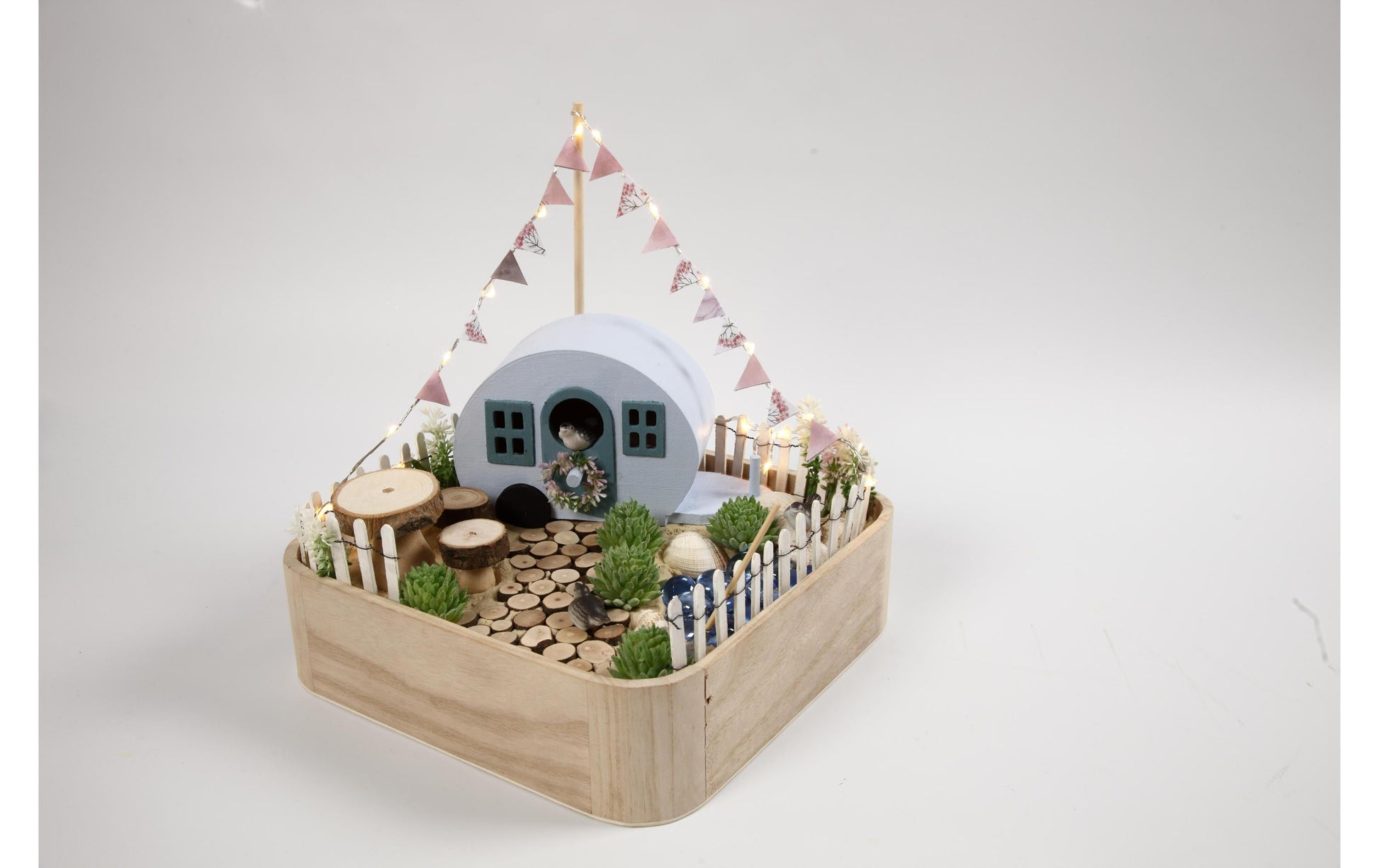 Creativ Company Tablett – 25,0 × 25,0 × 7,0 cm, Holz (Paulownia), Hellbraun