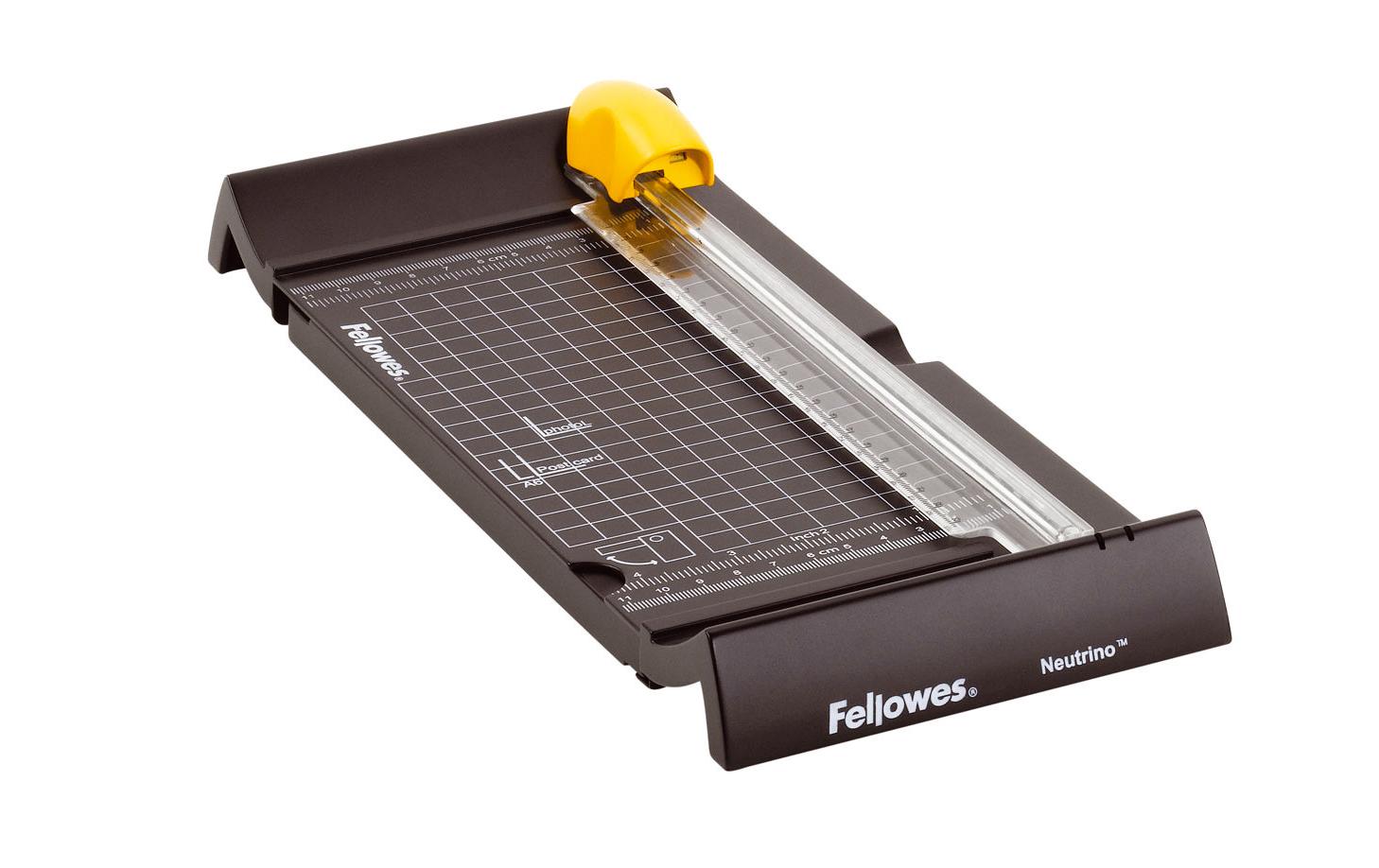 Fellowes Rollenschneider Neutrino – Schnittlänge 240 mm, bis A5, 5 Blatt