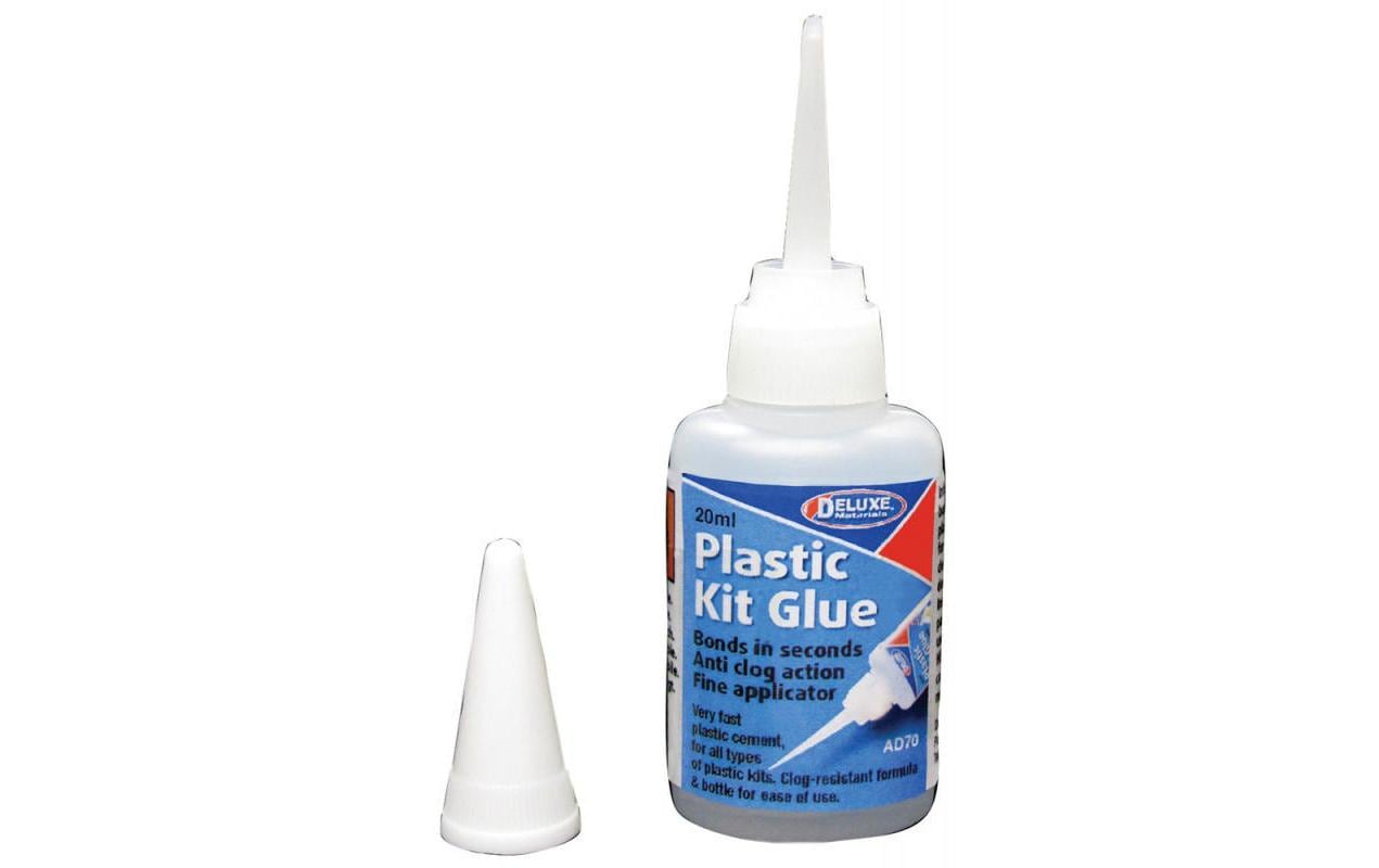 Deluxe Materials Spezialkleber – für Kunststoff, 20 ml