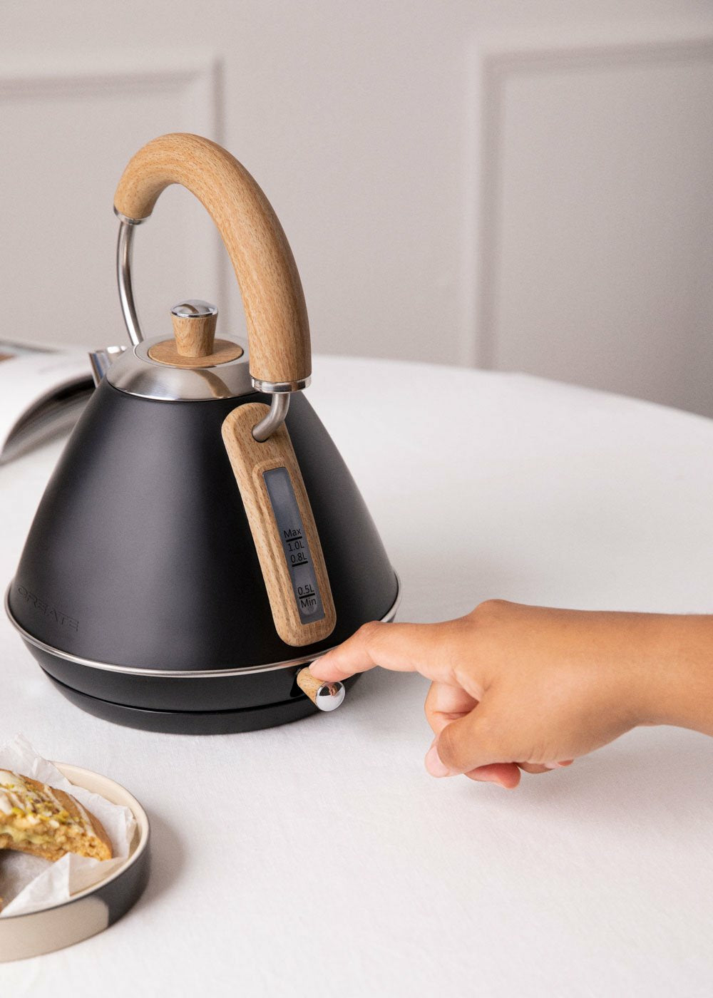 Create Wasserkocher – 1 l, Kunststoff, Schwarz