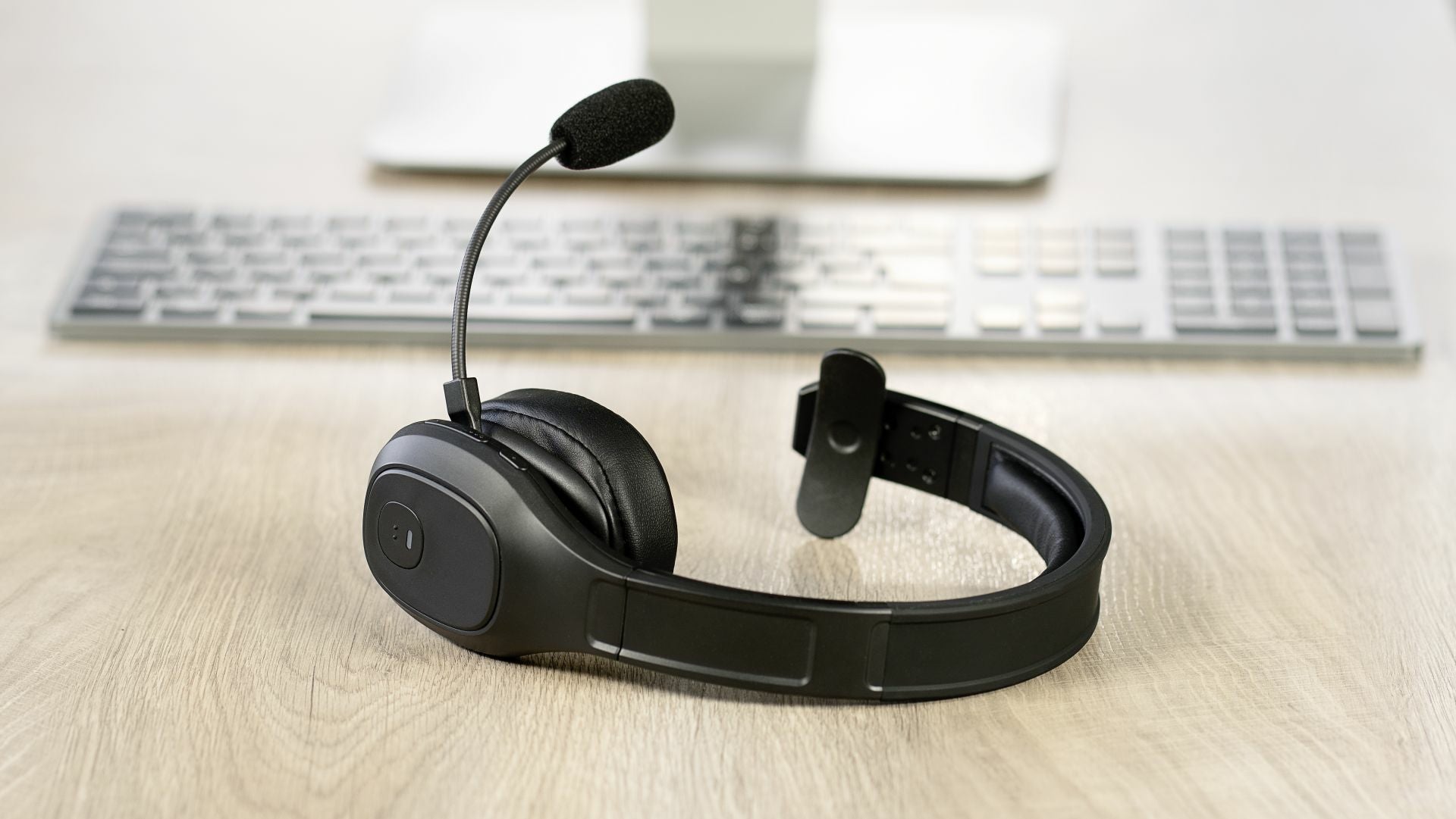 SPEEDLINK SONA BT SL870300B – On-Ear Gaming-Headset – Bluetooth, Noise-Cancelling-Mikrofon – Schwarz – bis 40